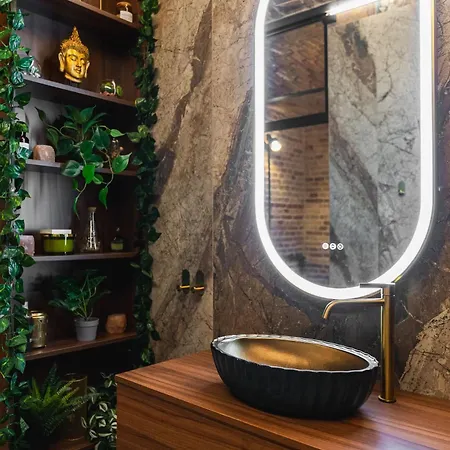 The Magnificent Urban Hideaway *