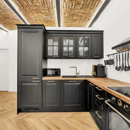 شقة The Magnificent Urban Hideaway