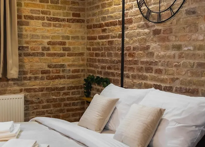 The Magnificent Urban Hideaway *